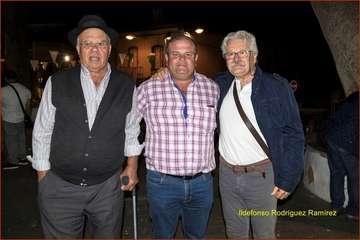  Valsequillo improvisa el verso (Foto Ildefonso Rodríguez)